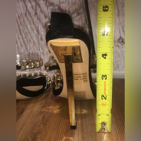FASHION NOVA Los Ángeles Date Night Heels Size 6.5 Women’s Gold Chain. - Picture 5 of 10